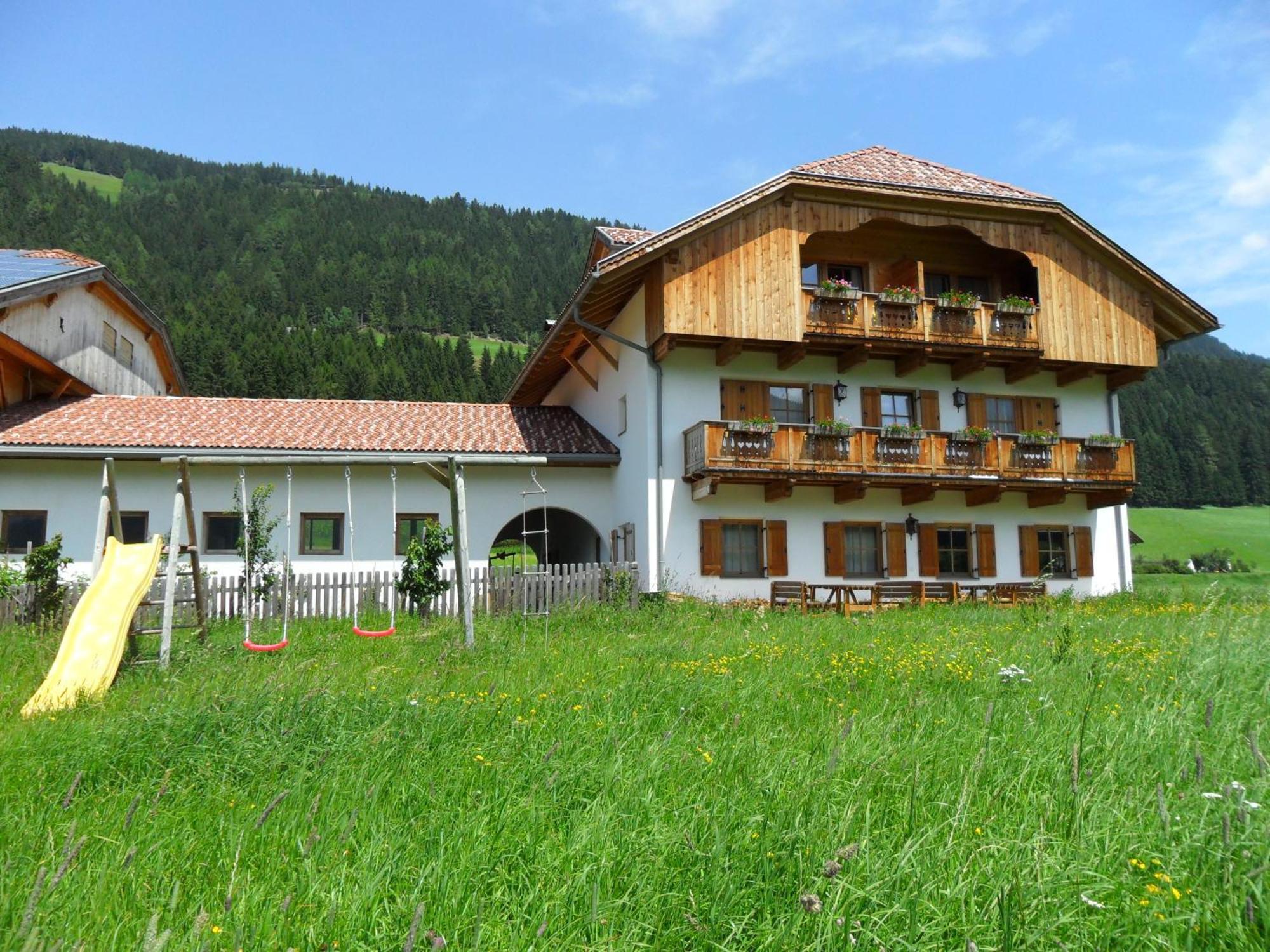 Appartamenti Stauderhof Niederdorf Exteriör bild